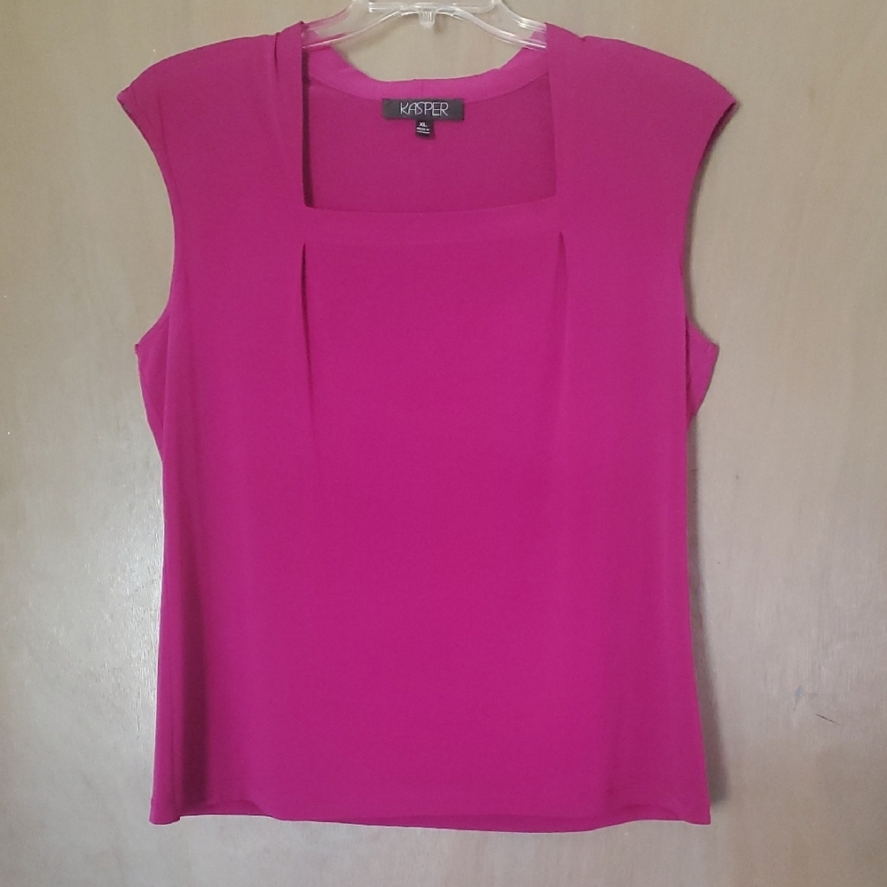 Kasper Pink Sleeveless Fitted Blouse